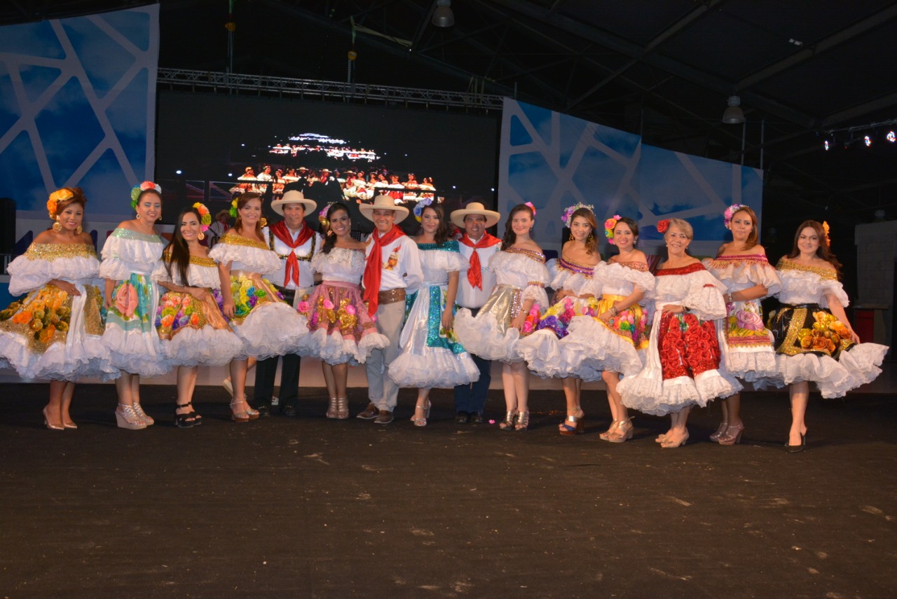 El alcalde de Neiva, Rodrigo Lara y su gabinete municipal.